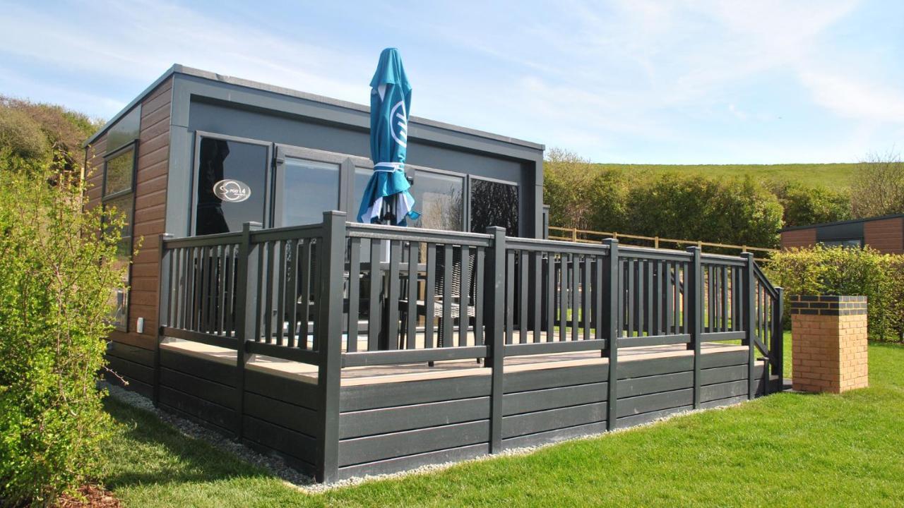 Brighton Experience Freedom Glamping Βίλα Εξωτερικό φωτογραφία